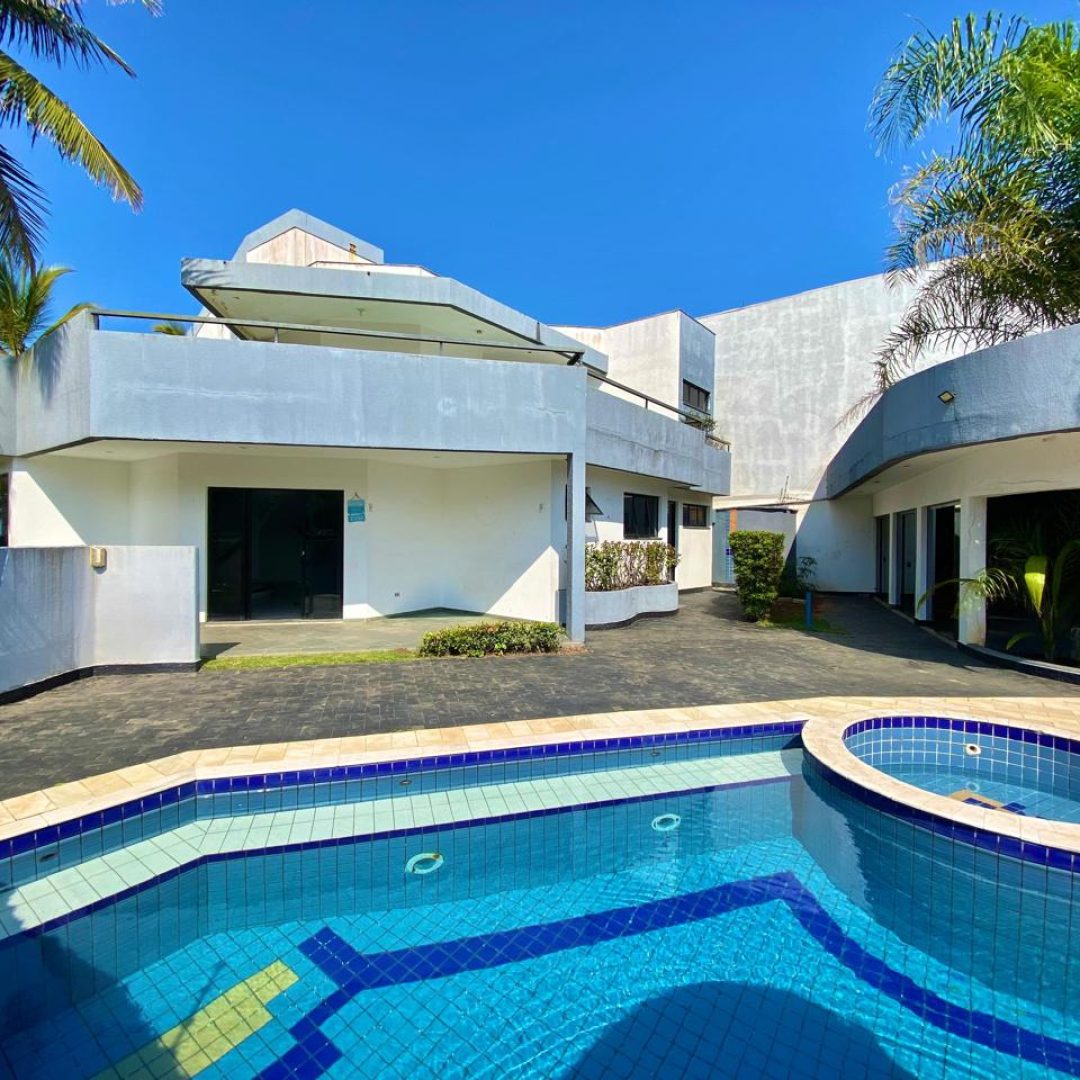 WhatsApp Image 2025-04-30 at 00.53.35 (1)